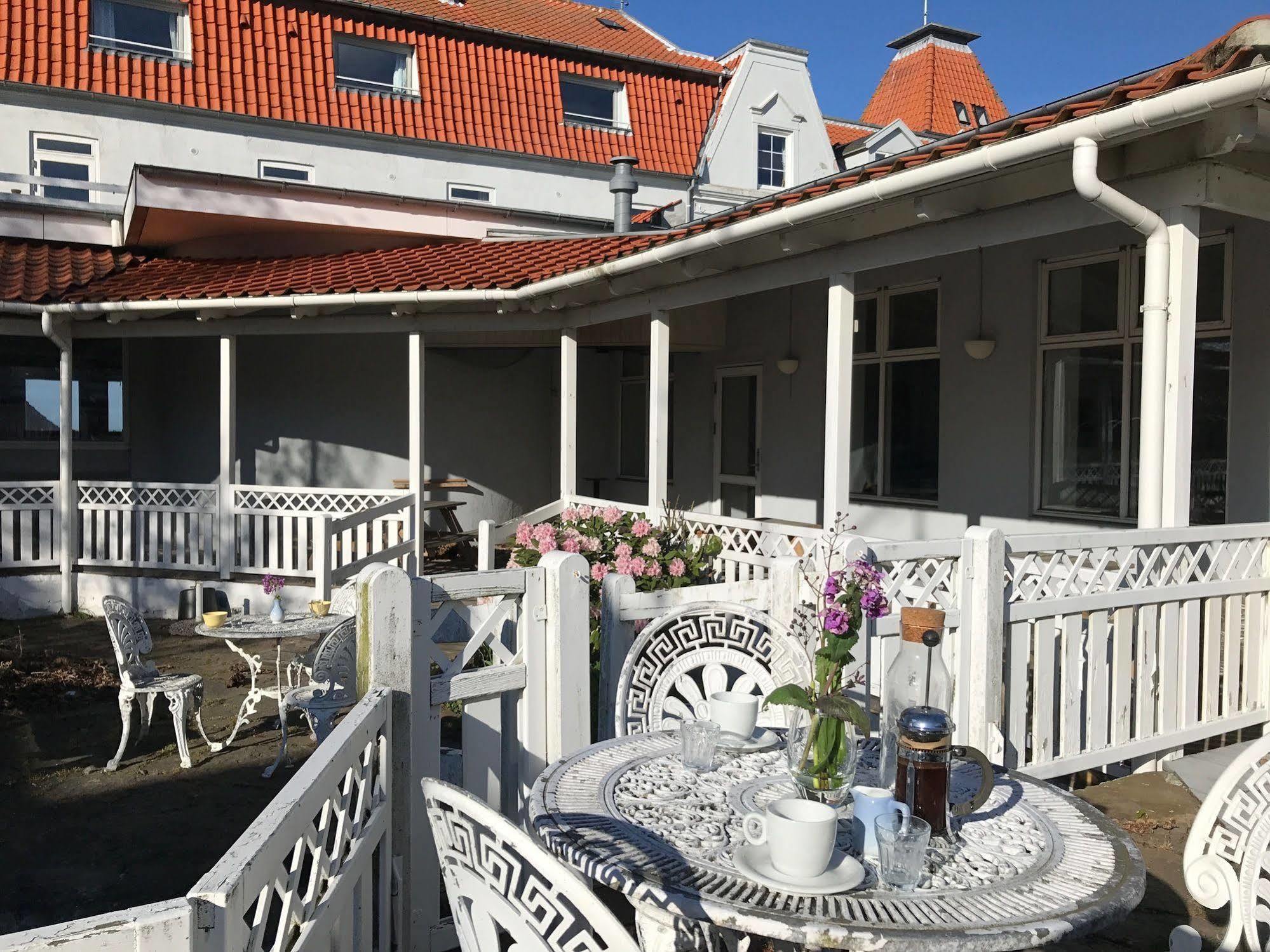 Strandhotellet Allinge-Sandvig Zewnętrze zdjęcie